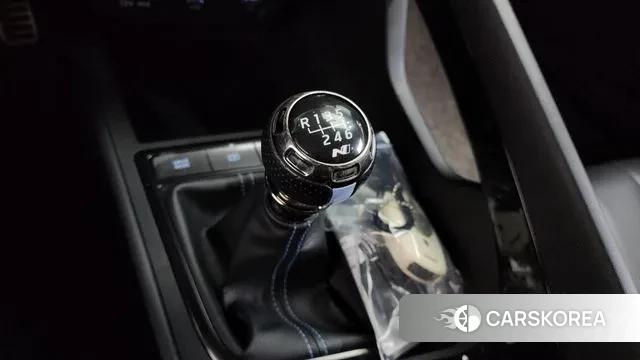 Hyundai Avante (CN7) id 3492932 из Кореи 19