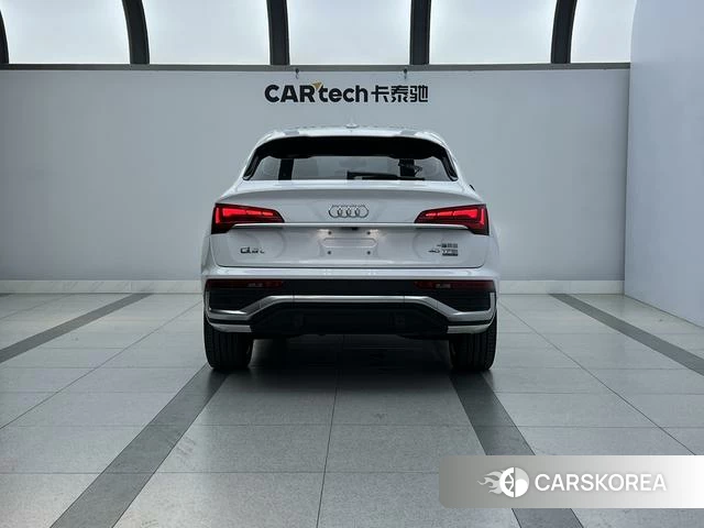 Audi Q5L Sportback id 4208910 из Китая 9