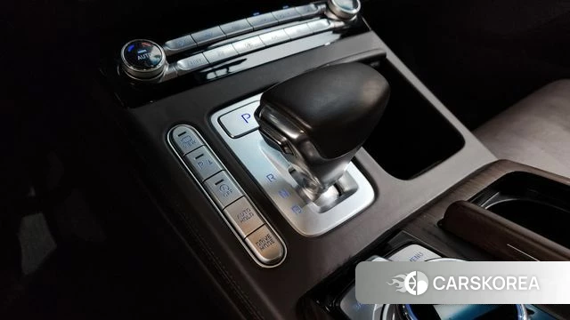 Genesis G90 id 4595615 из Кореи 19