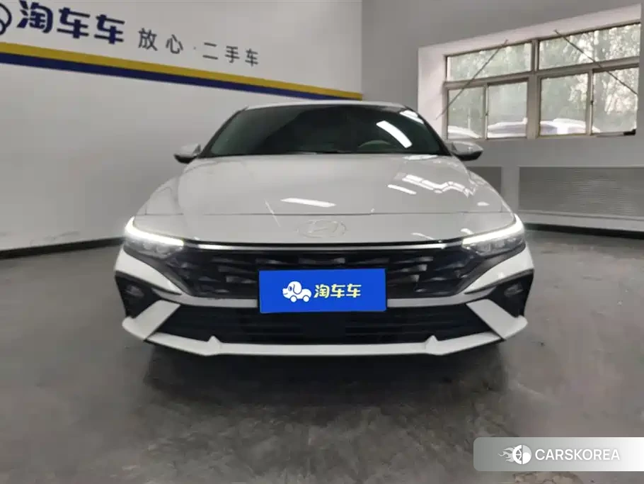 Hyundai Elantra id 4514131 из Китая 15