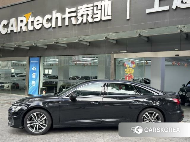 Audi A6L id 4272486 из Китая 15