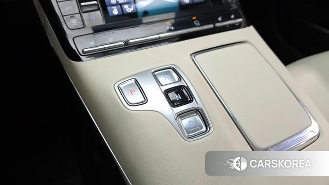 Hyundai The New Grandeur IG Hybrid id 4186841 из Кореи 34