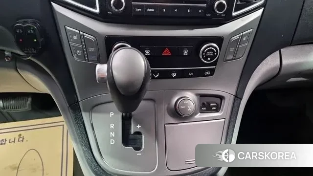 Hyundai The New Grand Starex id 3754763 из Кореи 16