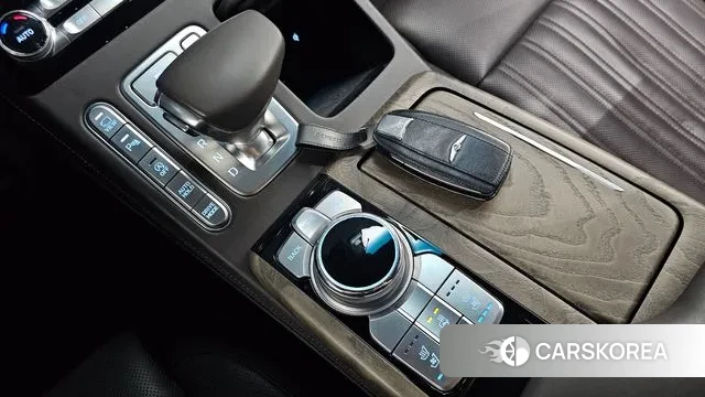 Genesis G90 id 2484655 из Кореи 19