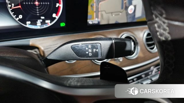 Mercedes-Benz E-Class W213 id 4689011 из Кореи 31