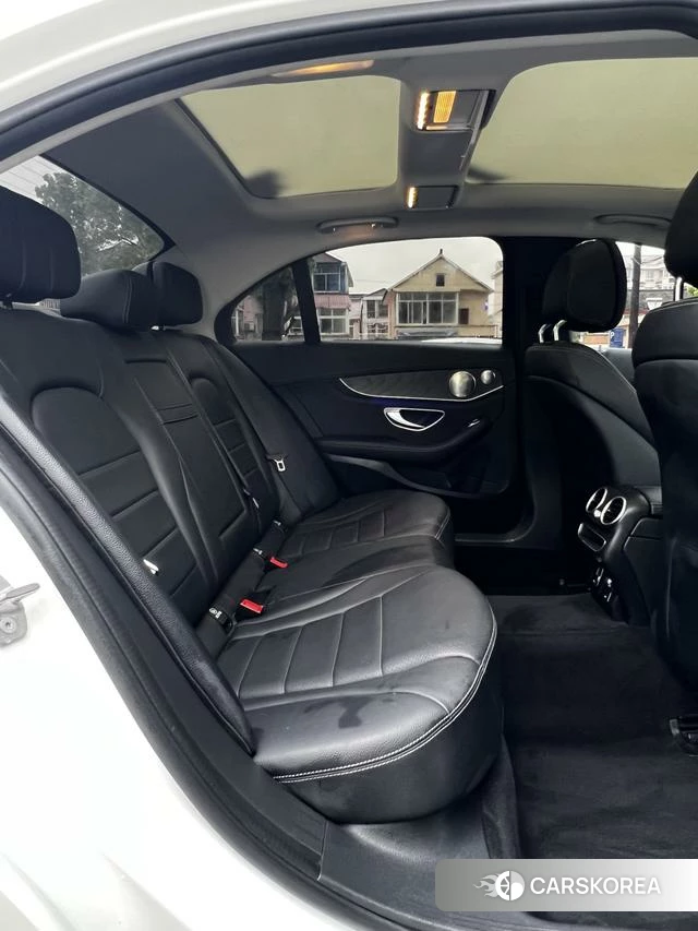 Mercedes-Benz Class C id 4253121 из Китая 26