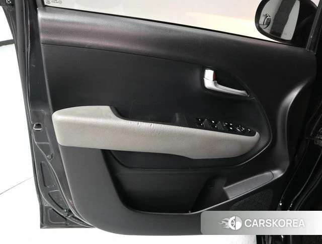 Kia The New Ray id 4416797 из Кореи 19