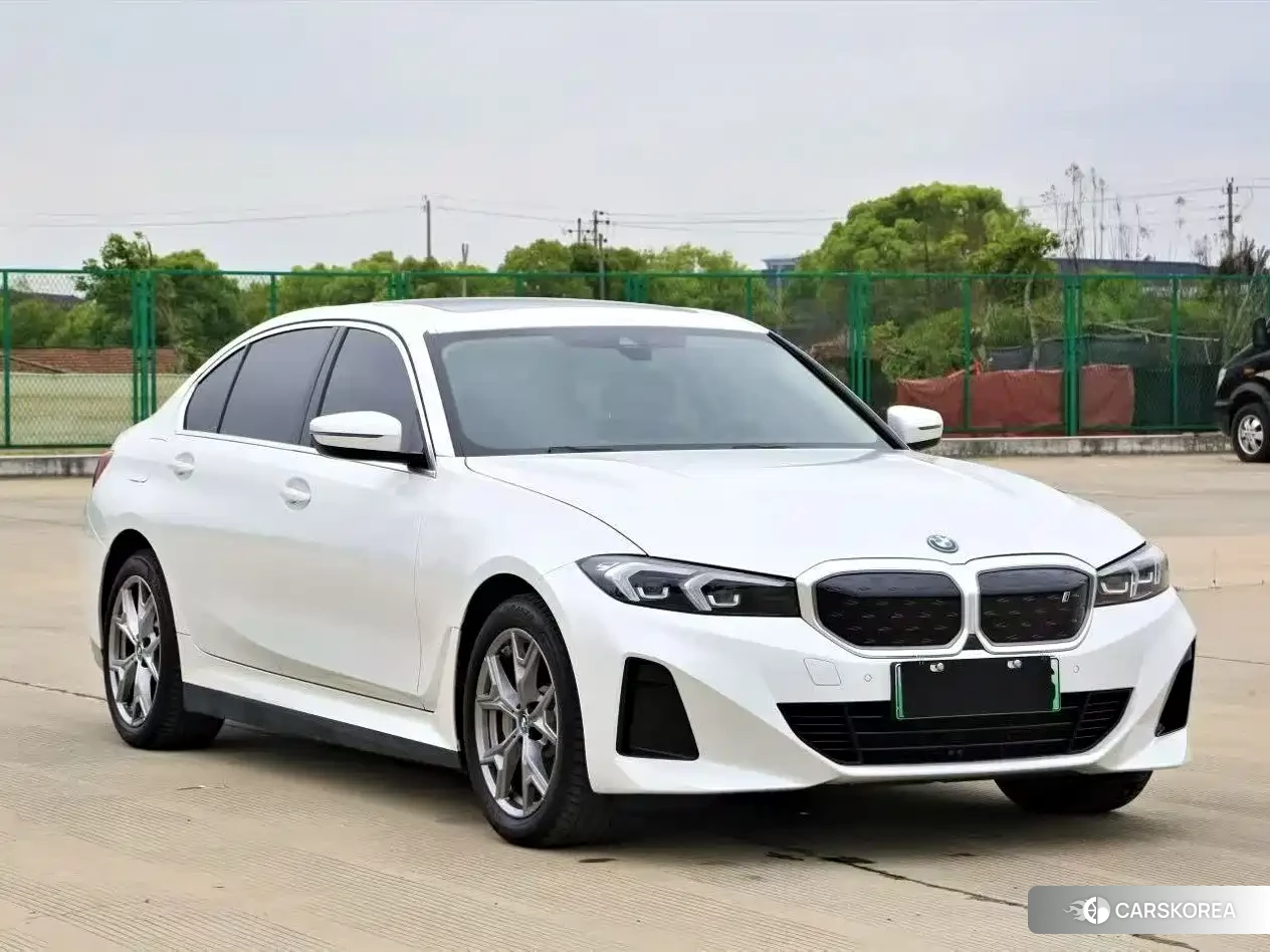 BMW i3 id 4546351 из Китая 10