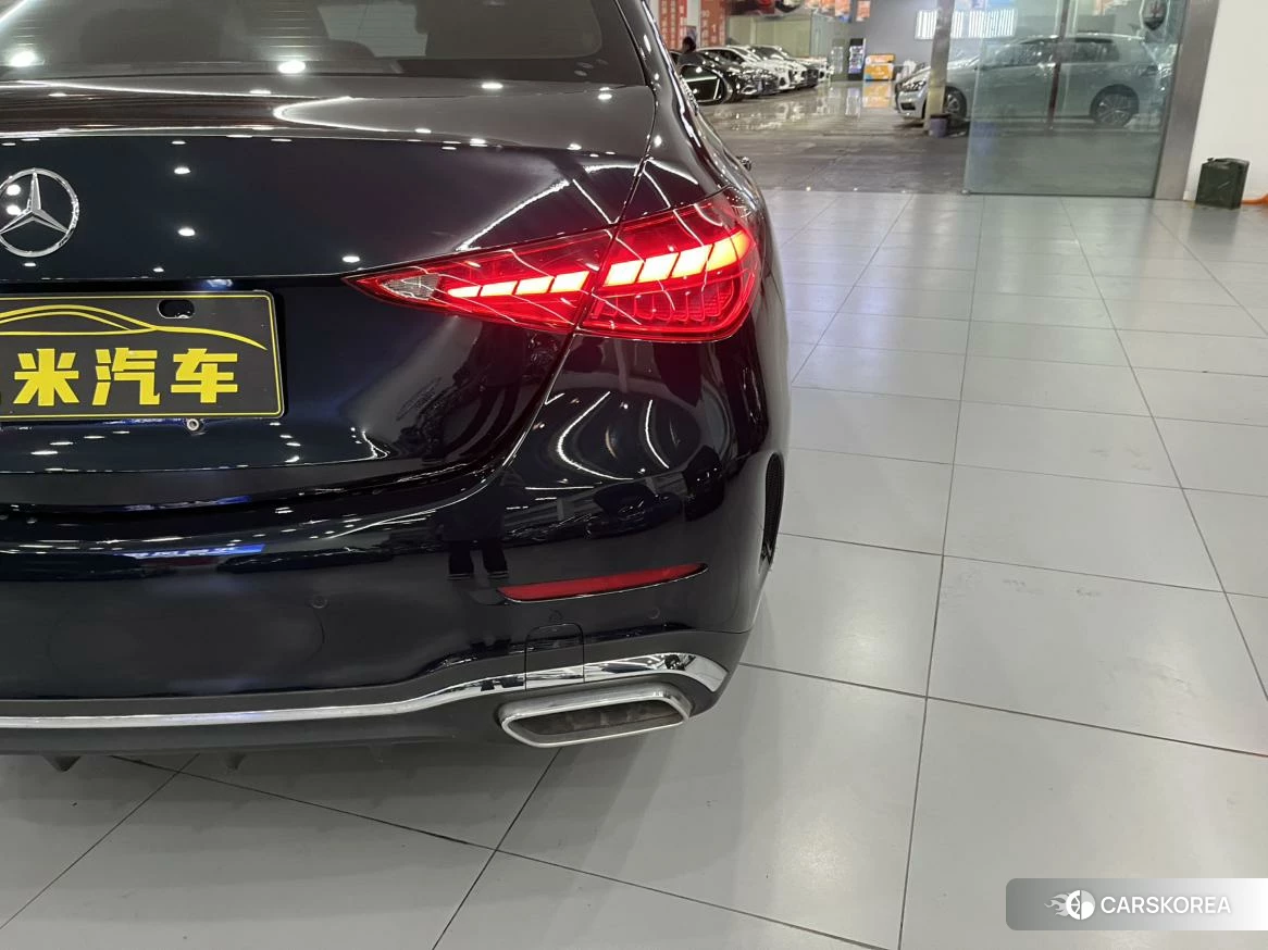 Mercedes-Benz Class C id 4455240 из Китая 17