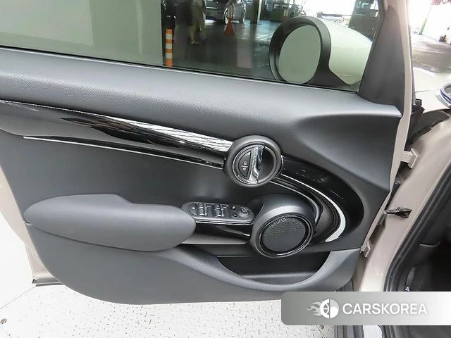 Mini Cooper id 4904794 из Кореи 19