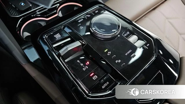 BMW 5 Series (G60) id 4329383 из Кореи 19