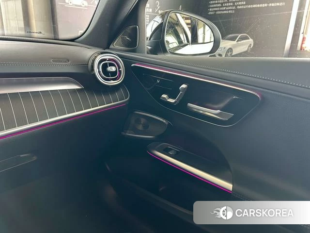 Mercedes-Benz Class C id 4300942 из Китая 18
