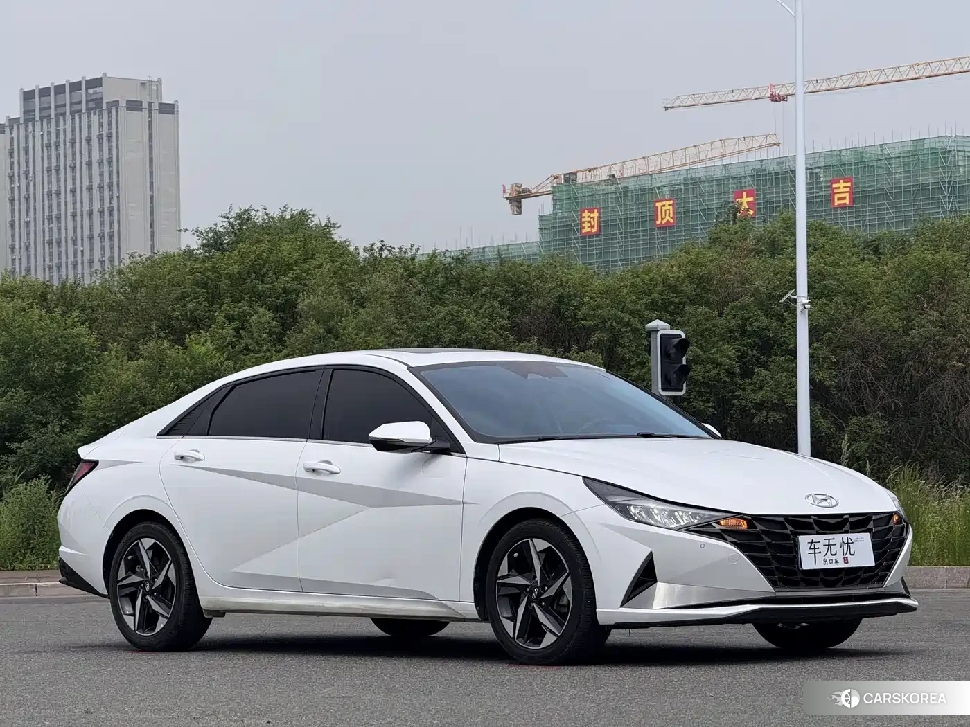 Hyundai Elantra id 4553719 из Китая 19
