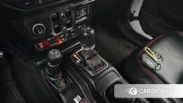 Jeep Wrangler (JL) id 3747419 из Кореи 19