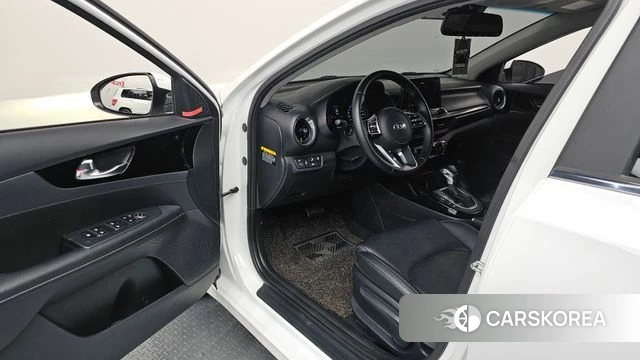 Kia Come New K3 id 3899017 из Кореи 19