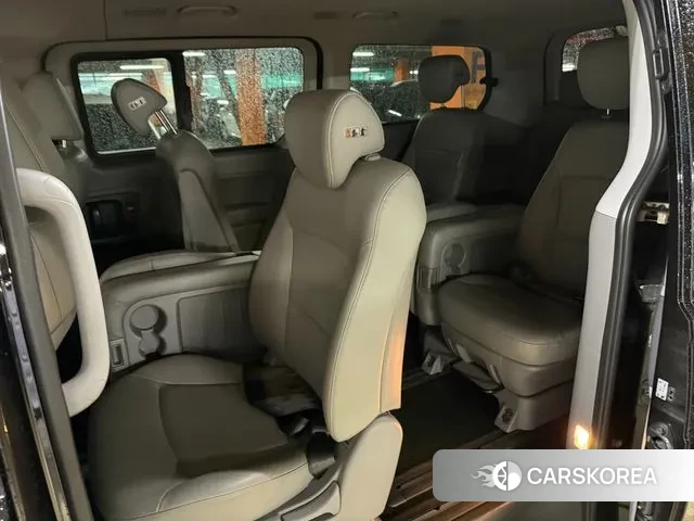 Hyundai The New Grand Starex id 3034189 из Кореи 19