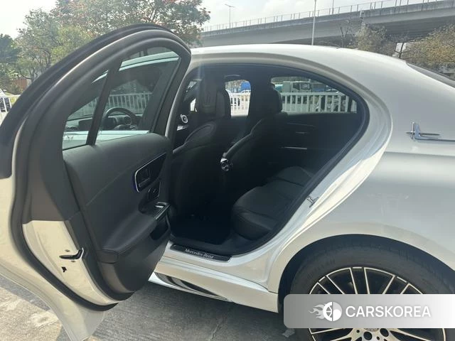 Mercedes-Benz Class C id 4300794 из Китая 10