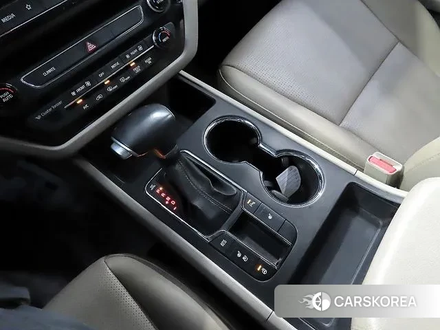 Kia The New Carnival id 3557647 из Кореи 19