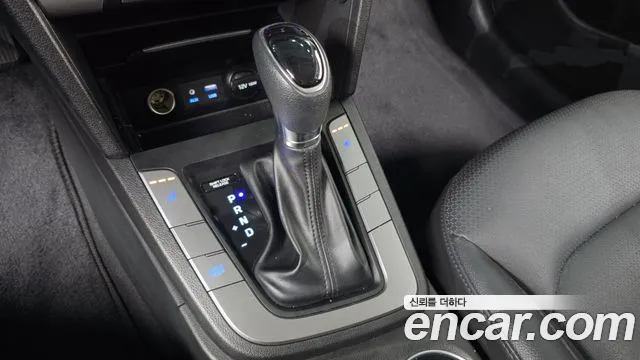 Hyundai Avante AD id 2719305 из Кореи 19