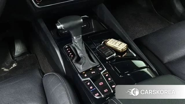 Kia Come New K7 id 3065984 из Кореи 19