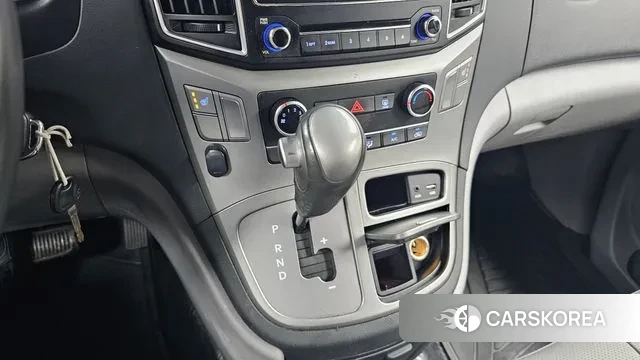 Hyundai The New Grand Starex id 3045251 из Кореи 19