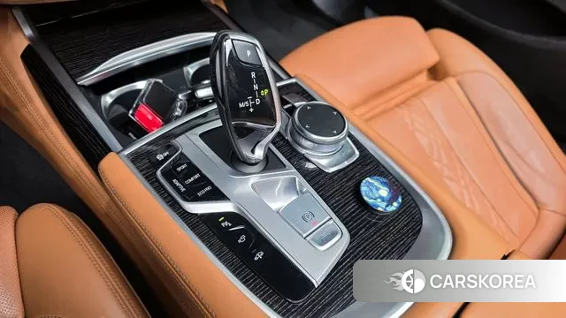 BMW 7 Series (G11) id 3687436 из Кореи 19