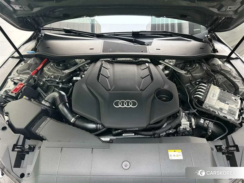 Audi A7L id 4441274 из Китая 13