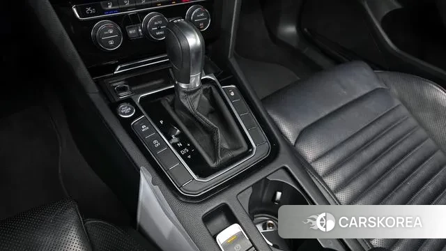 Volkswagen Passat GT (B8) id 3682593 из Кореи 19