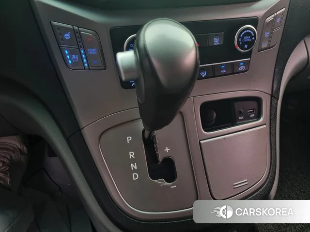 Hyundai The New Grand Starex id 4225803 из Кореи 19