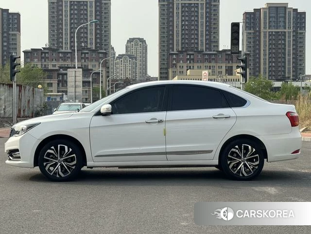 Dongfeng Fengshen E70 id 4253748 из Китая 9