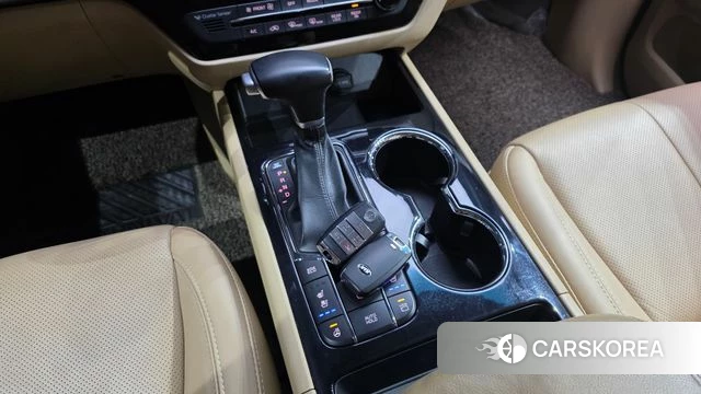 Kia The New Carnival id 3861518 из Кореи 19