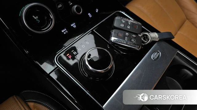 Land Rover Range Rover Velar id 4856384 из Кореи 19