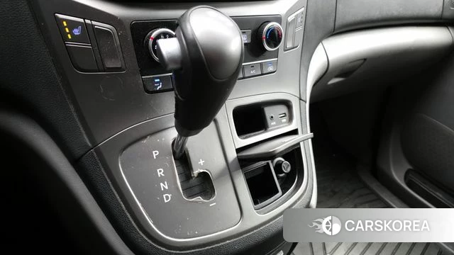 Hyundai The New Grand Starex id 3911956 из Кореи 19