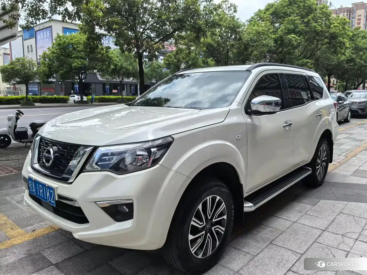 Nissan Terra id 4654628 из Китая 9