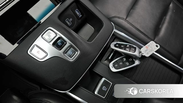 Hyundai The New Grandeur IG id 3865465 из Кореи 19