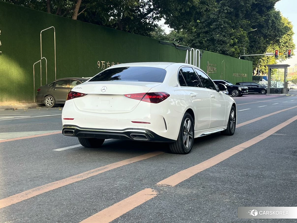 Mercedes-Benz Class C id 4452653 из Китая 17