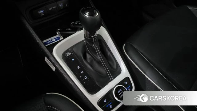 Hyundai Venue id 4201172 из Кореи 31