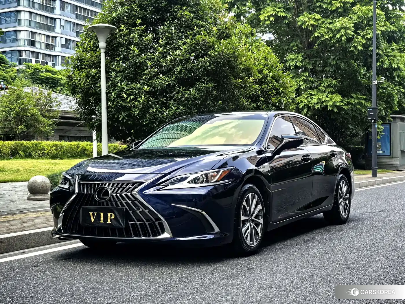 Lexus ES id 4634817 из Китая 15