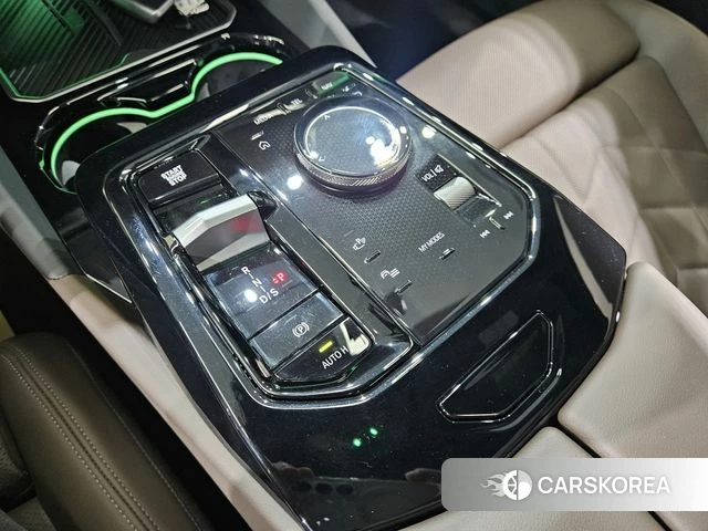 BMW 5 Series (G60) id 4380919 из Кореи 19