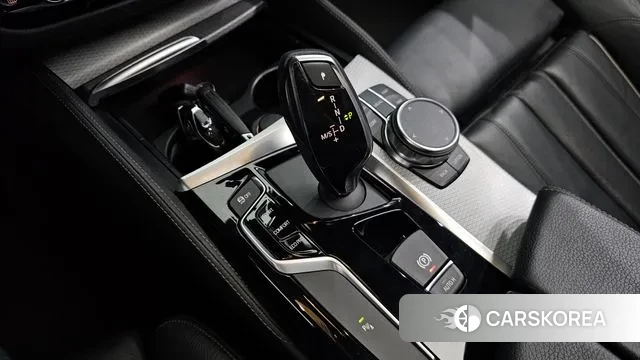 BMW 5 Series (G30) id 3034388 из Кореи 19