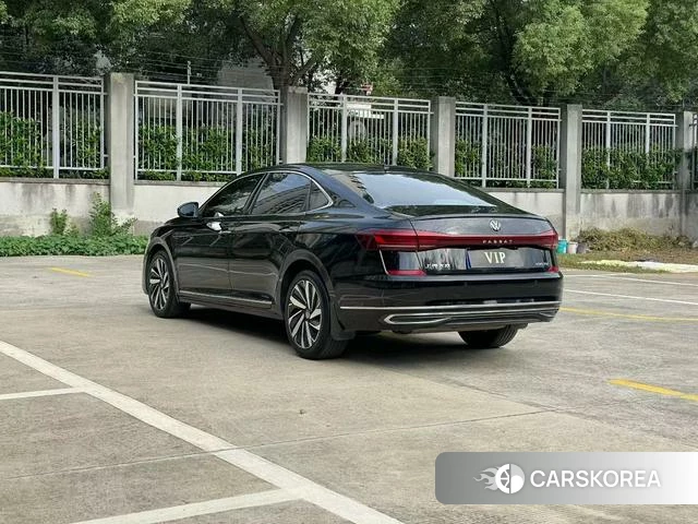 Volkswagen Passat id 4335051 из Китая 9