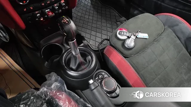 Mini Cooper S id 3723640 из Кореи 19