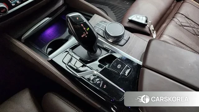 BMW 5 Series (G30) id 3741274 из Кореи 19