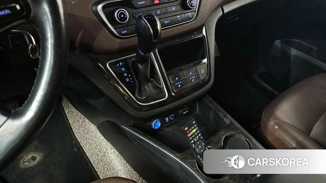 Hyundai The New Grand Starex id 4203785 из Кореи 19