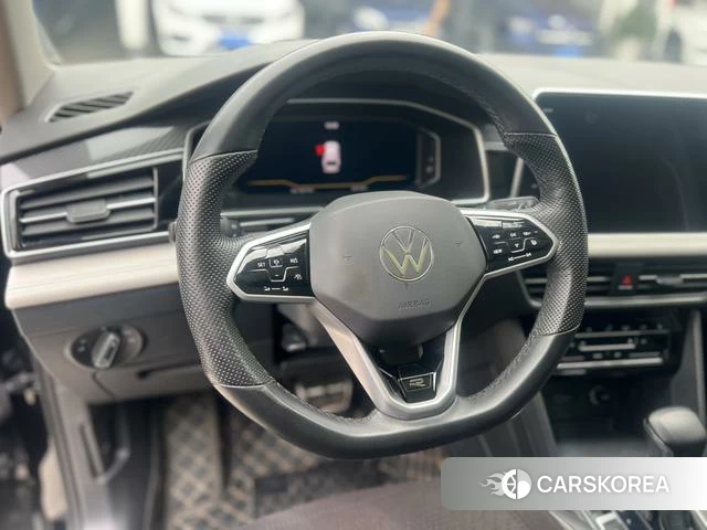 Volkswagen Tiguan L id 4341618 из Китая 13
