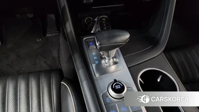 Genesis G70 id 3692584 из Кореи 19