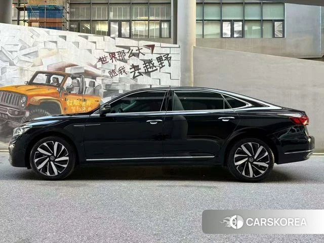 Volkswagen Passat id 4255800 из Китая 15