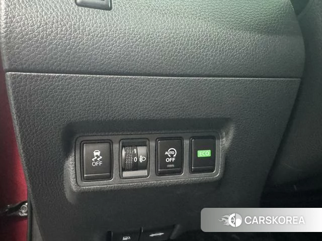 Nissan TIIDA id 4335852 из Китая 20