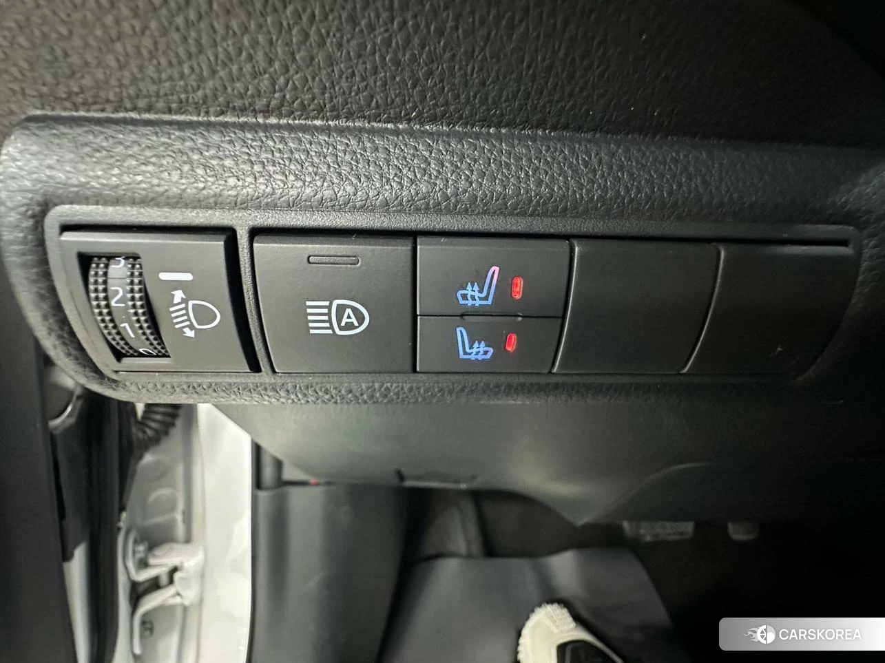 Toyota Corolla id 4486113 из Китая 22