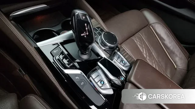 BMW 5 Series (G30) id 3363236 из Кореи 19